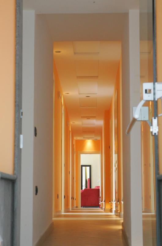 Classic Double Room image 4