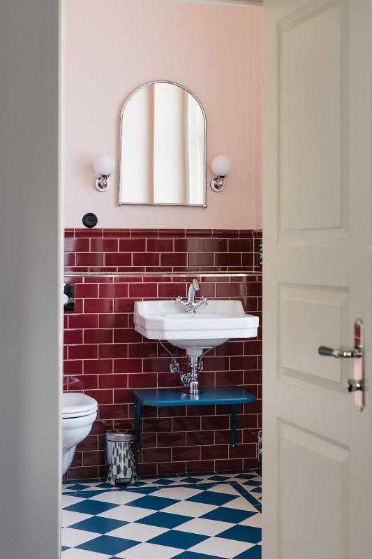 Junior King Suite image 4
