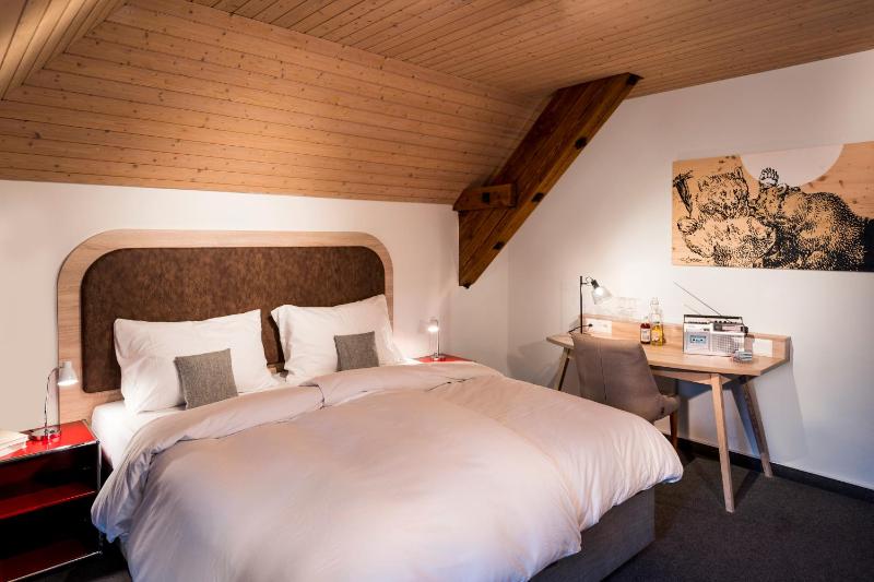 Triple Room in Extra Large image 4