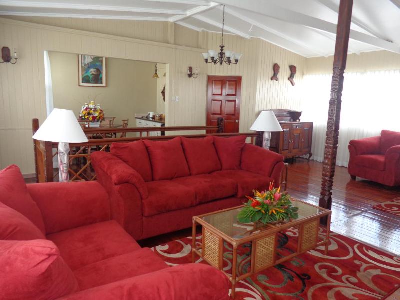 Cara Lodge Hotel - image 10