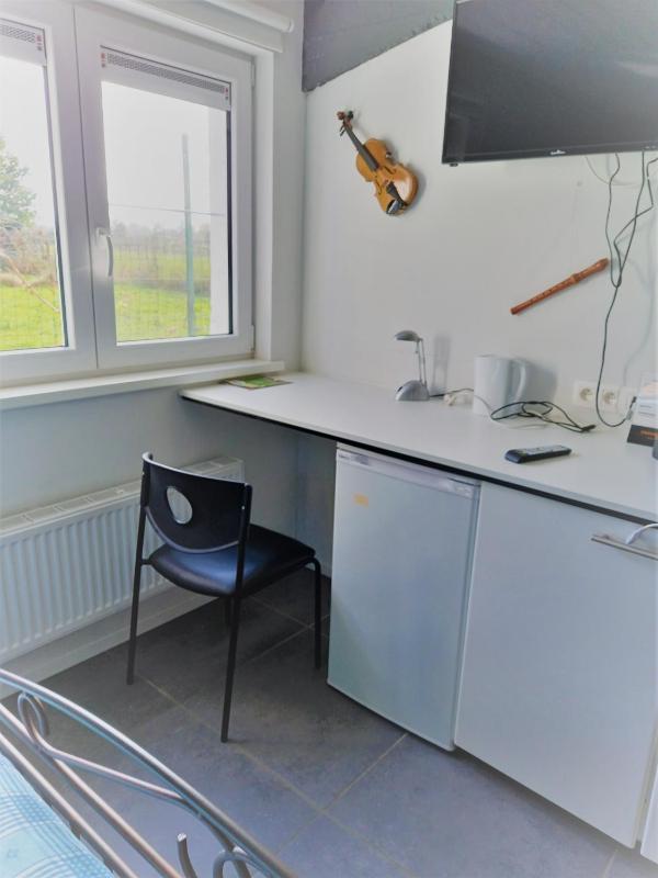 Double Room image 2