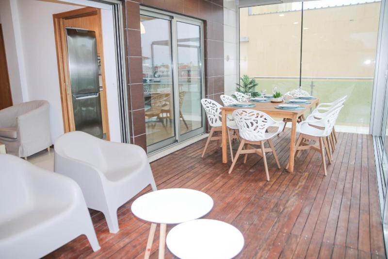 Four-Bedroom Apartment image 1