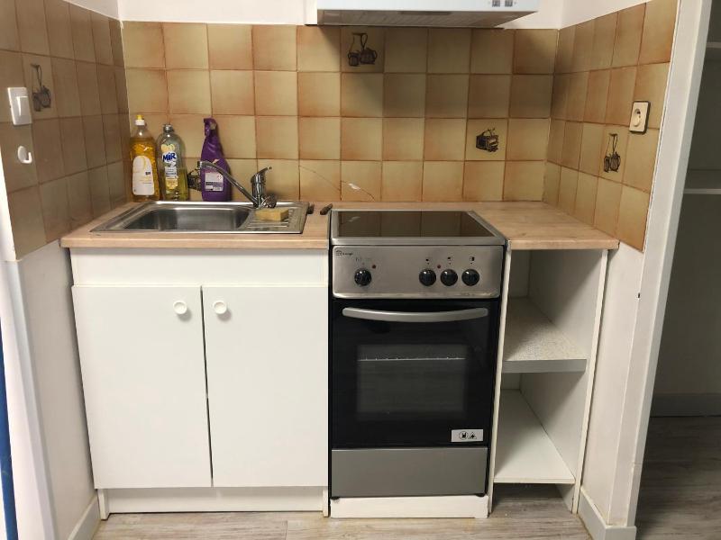 One-Bedroom Apartment image 1