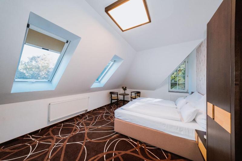 Hotel Hubertus - image 35
