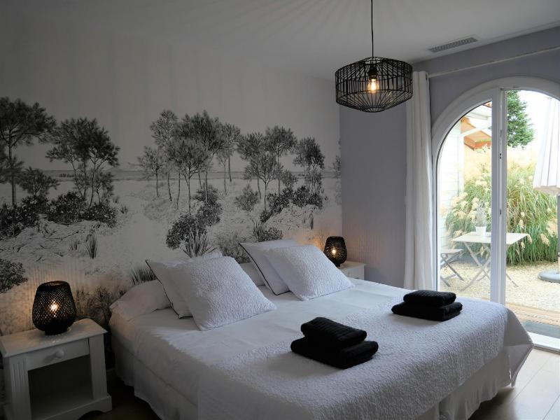 Twin Room image 1
