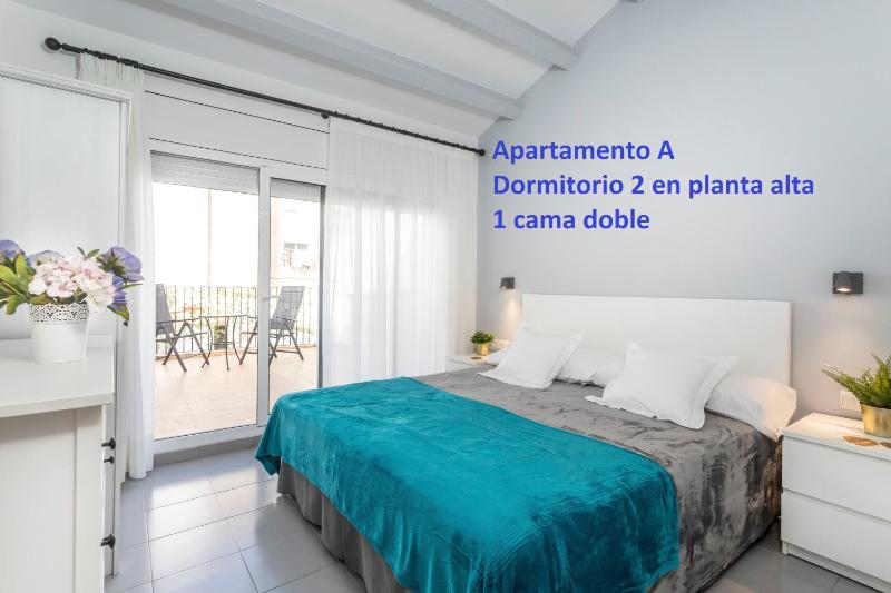 Sitges Rustic Apartments - image 11