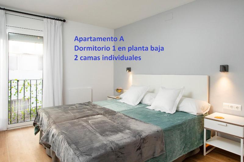 Sitges Rustic Apartments - image 3