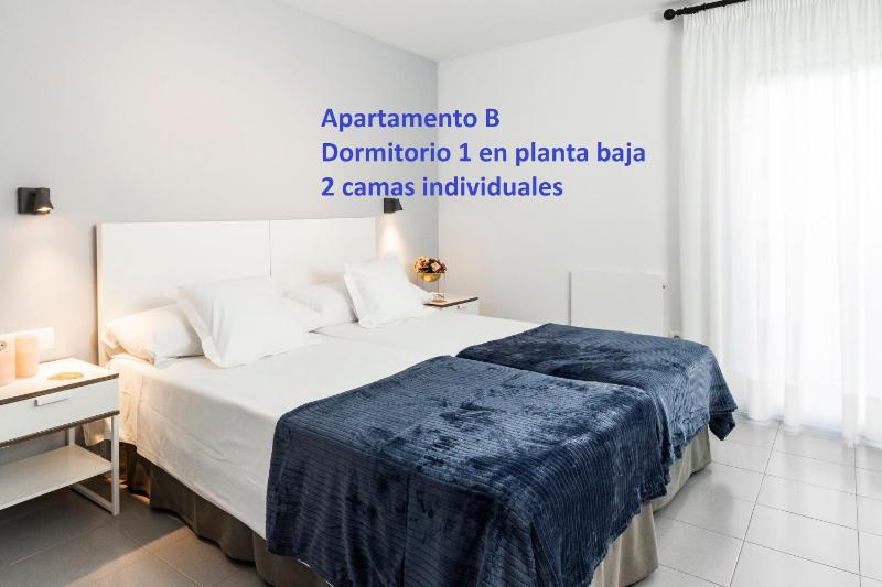 Sitges Rustic Apartments - image 2