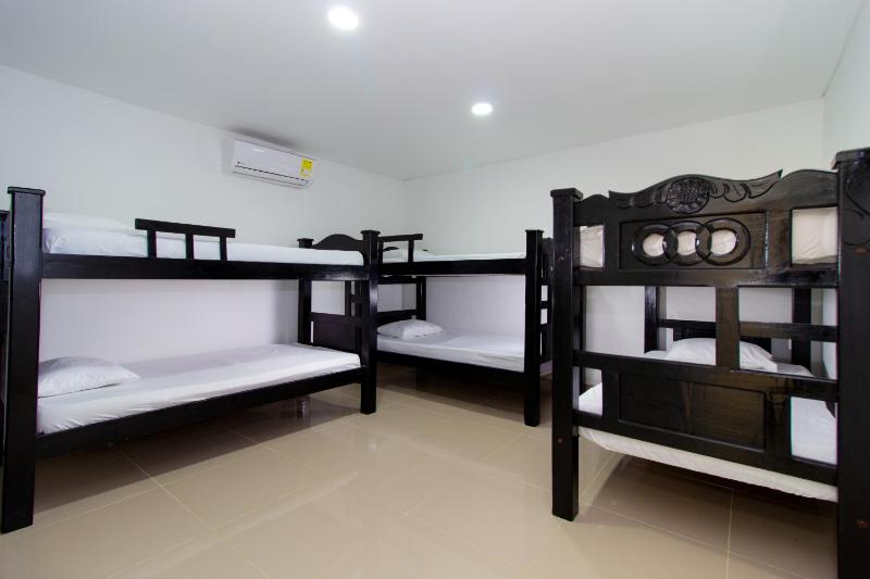 Playa Norte Hotel - image 11