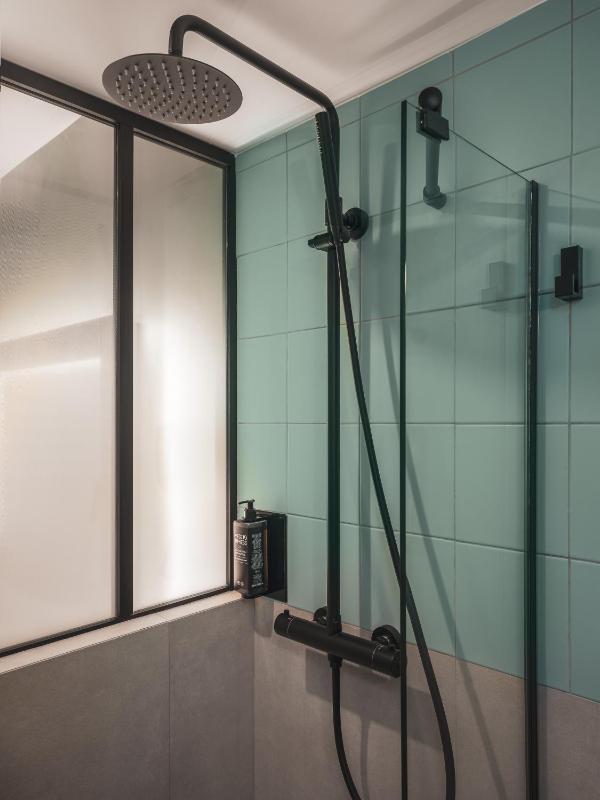 Standard Single Room image 4