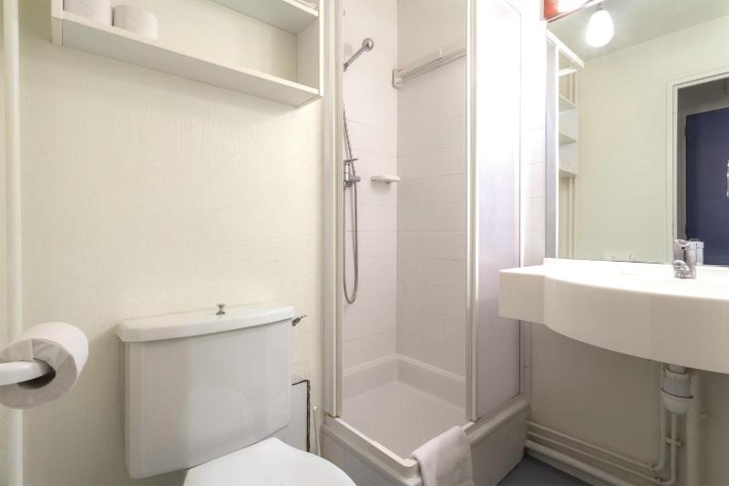 Double Room with Mountain View image 3