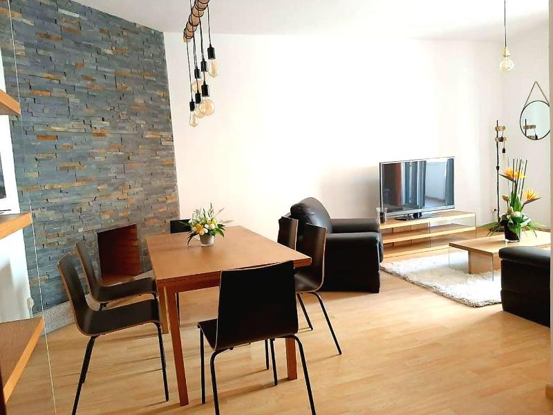 Cosy and Charming Home 2 - image 8