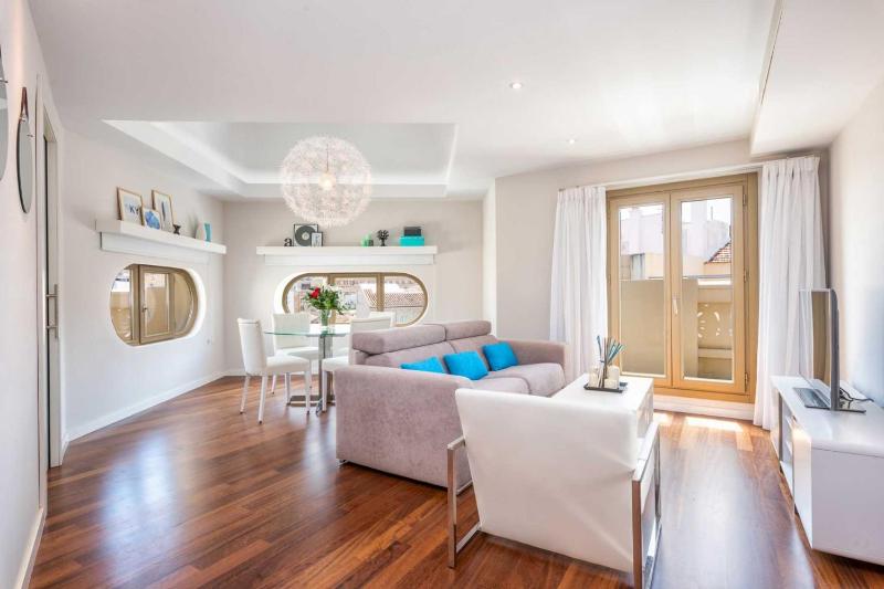 Apartment with Terrace image 1
