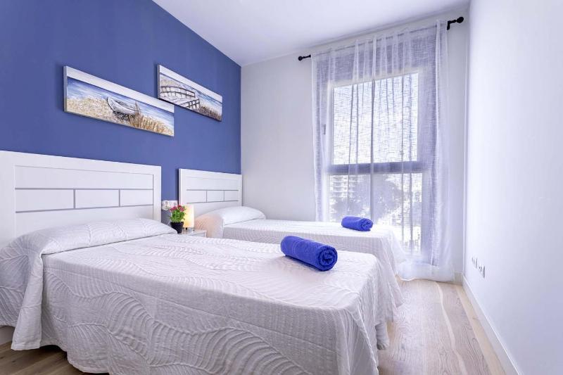 Pacifico Beach Apartment in Malaga by Solaga Holiday Homes - image 15