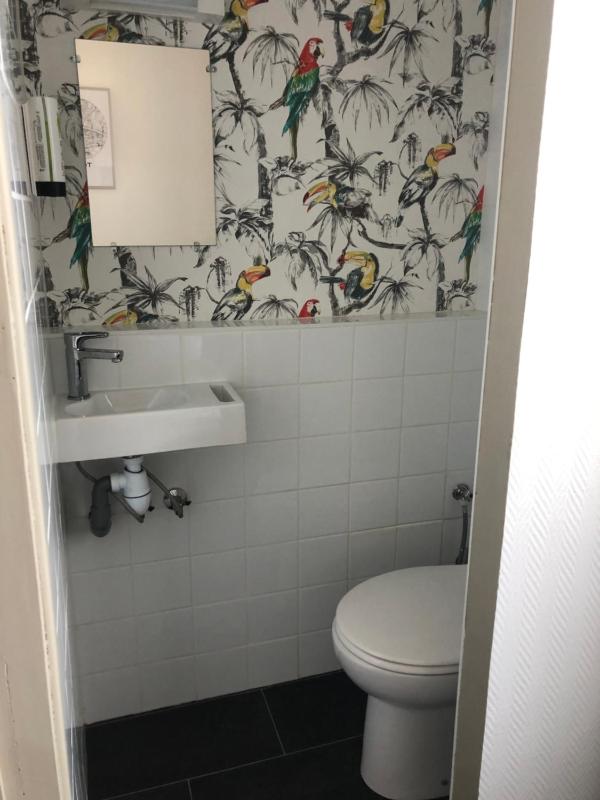 Double Room with Shared Shower image 2