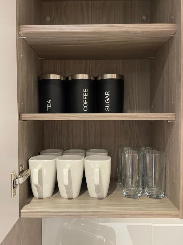 One-Bedroom Apartment image 1