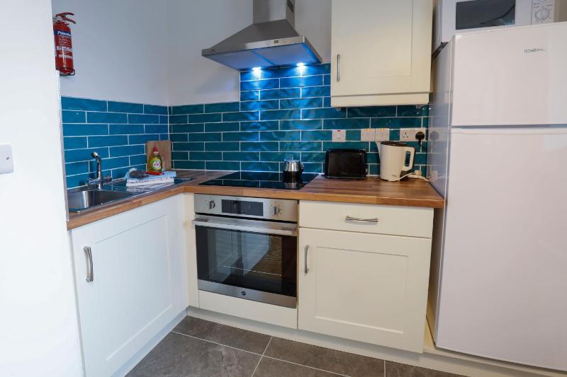 One-Bedroom Apartment image 1