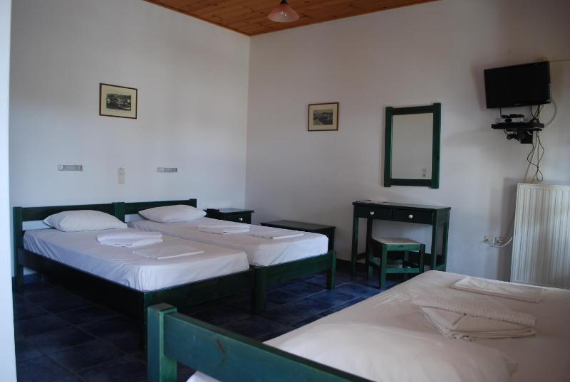 Siroco's Rooms And Studios - image 16