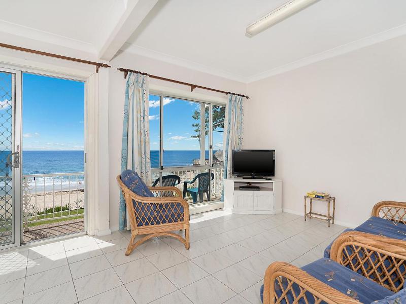 Sea Spray Apartments Unit 4 Images