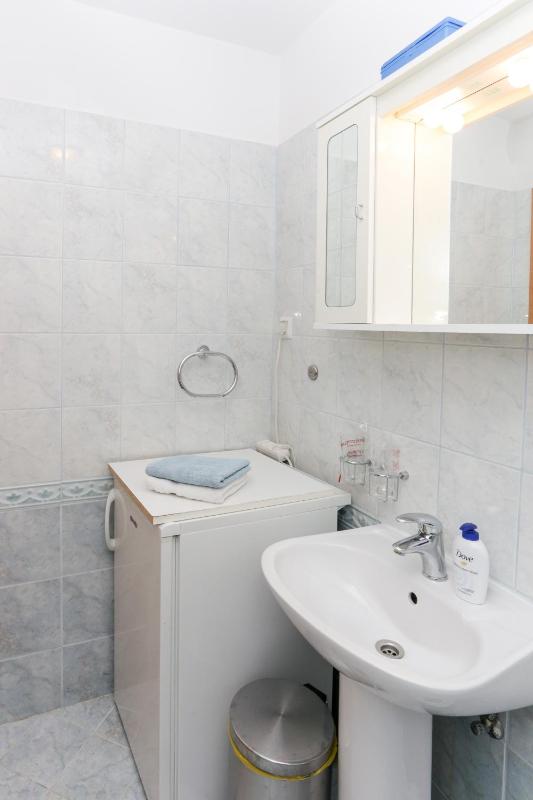 Double or Twin Room with Garden View image 4