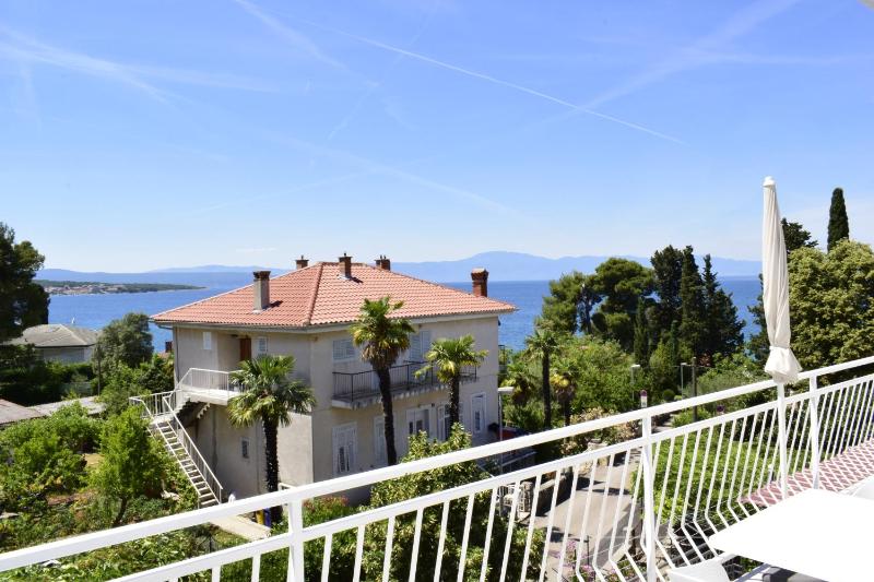 Apartmani Ana 2 i 3 - image 13