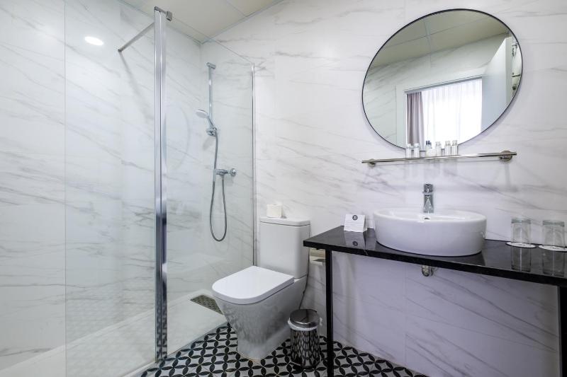 Double or Twin Room image 1