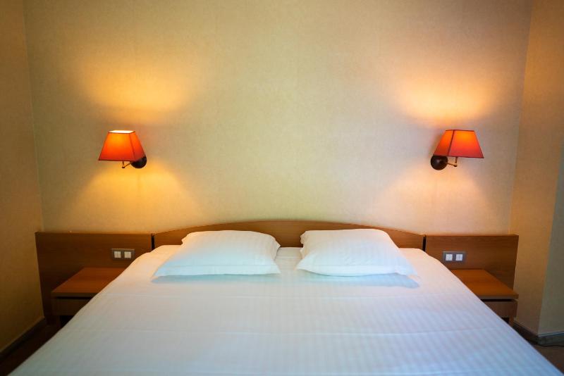 Deluxe Double Room image 4