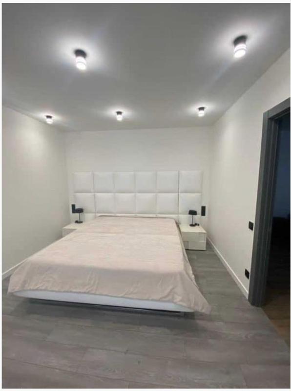 Lux 1-bedroom beautiful apartment Most City Central area - image 10