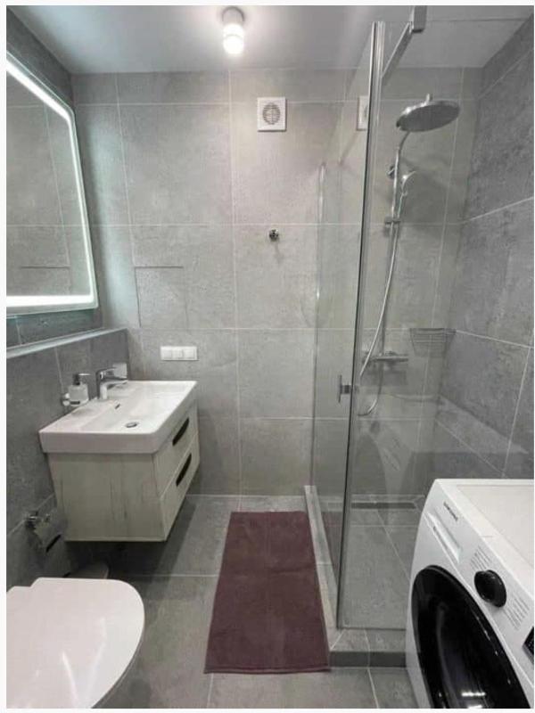 Lux 1-bedroom beautiful apartment Most City Central area - image 6