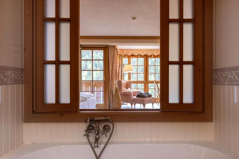 Superior Double Room image 1