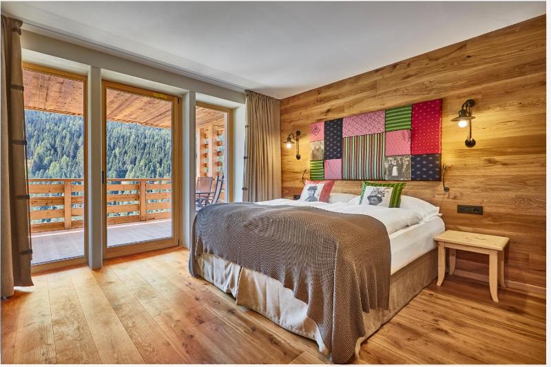 Double Room image 1