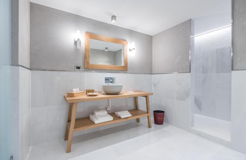 Junior Suite image 2