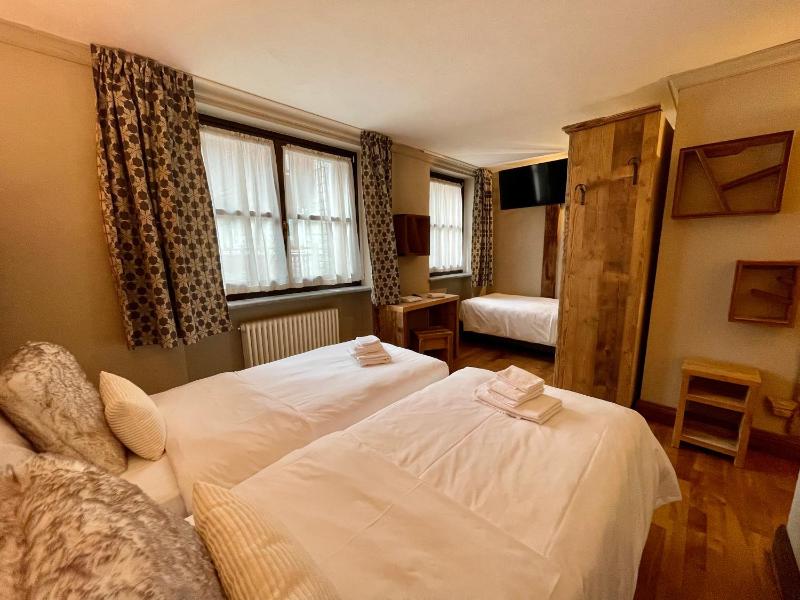 Triple Room image 1