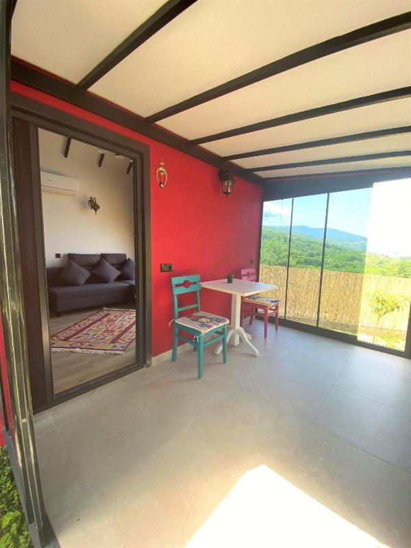 Bungalow image 2