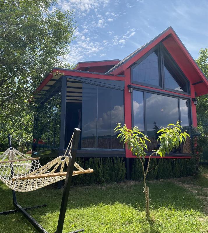 Bungalow image 1