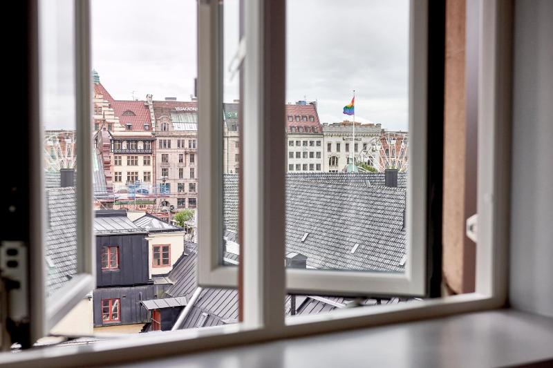 Moment Hotels - image 10