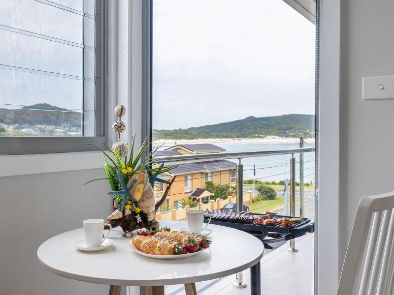 Fingal Bay View Unit 1 16 Tuna Crescent - image 5