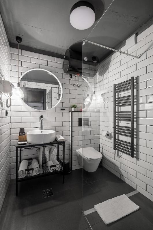 Double or Twin Room image 2
