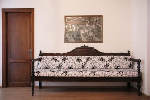 Stone Mansion House - image 4