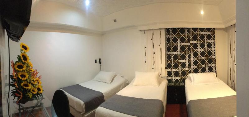 Hotel Ejecutivo Embajada - image 15