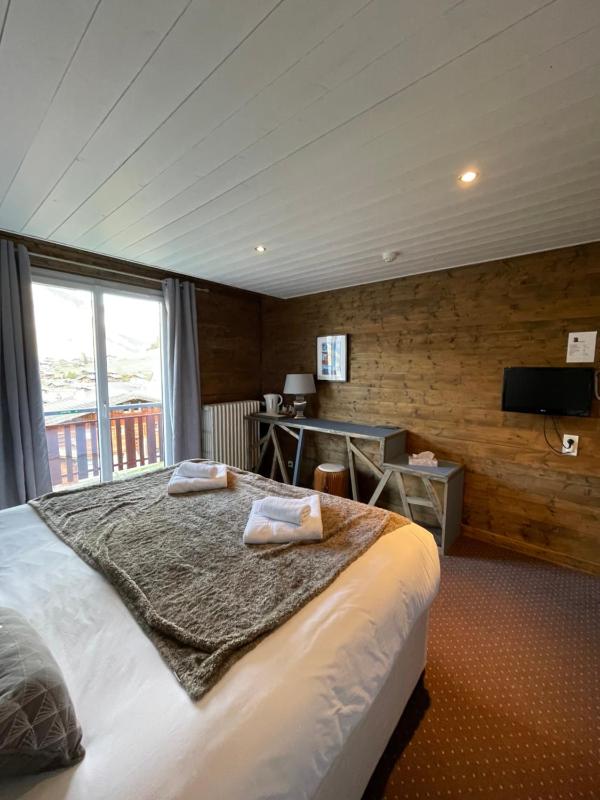 Superior Double or Twin Room - Free Breakfast image 4