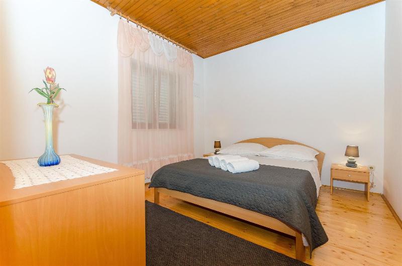 House Petar - image 13