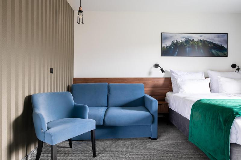 Standard Triple Room image 4