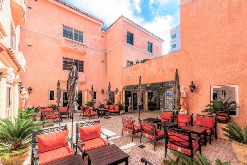 Secret Garden Miami Beach - image 35