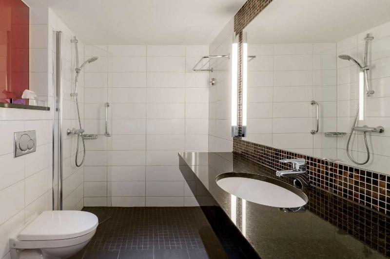 Junior Suite image 3