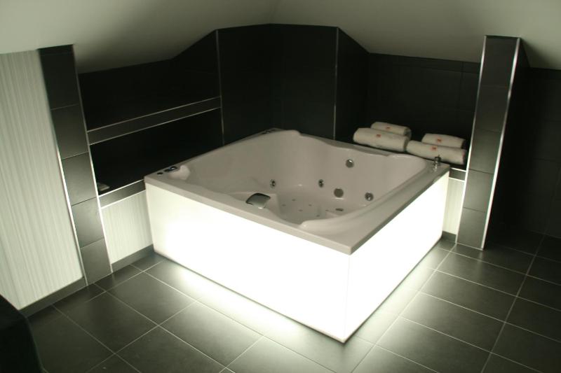 Suite image 2