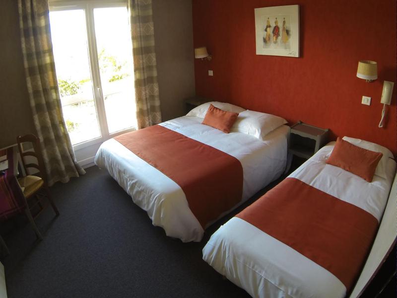 Triple Room image 1