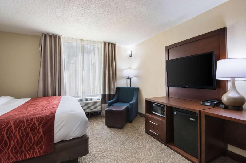King Room with Whirlpool - Non-Smoking image 4