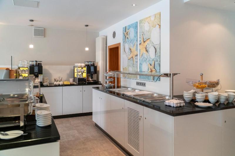 Boutique Single Room image 2