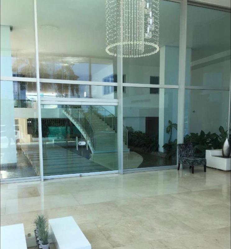 Cartagena Beach Front Apartments - image 9